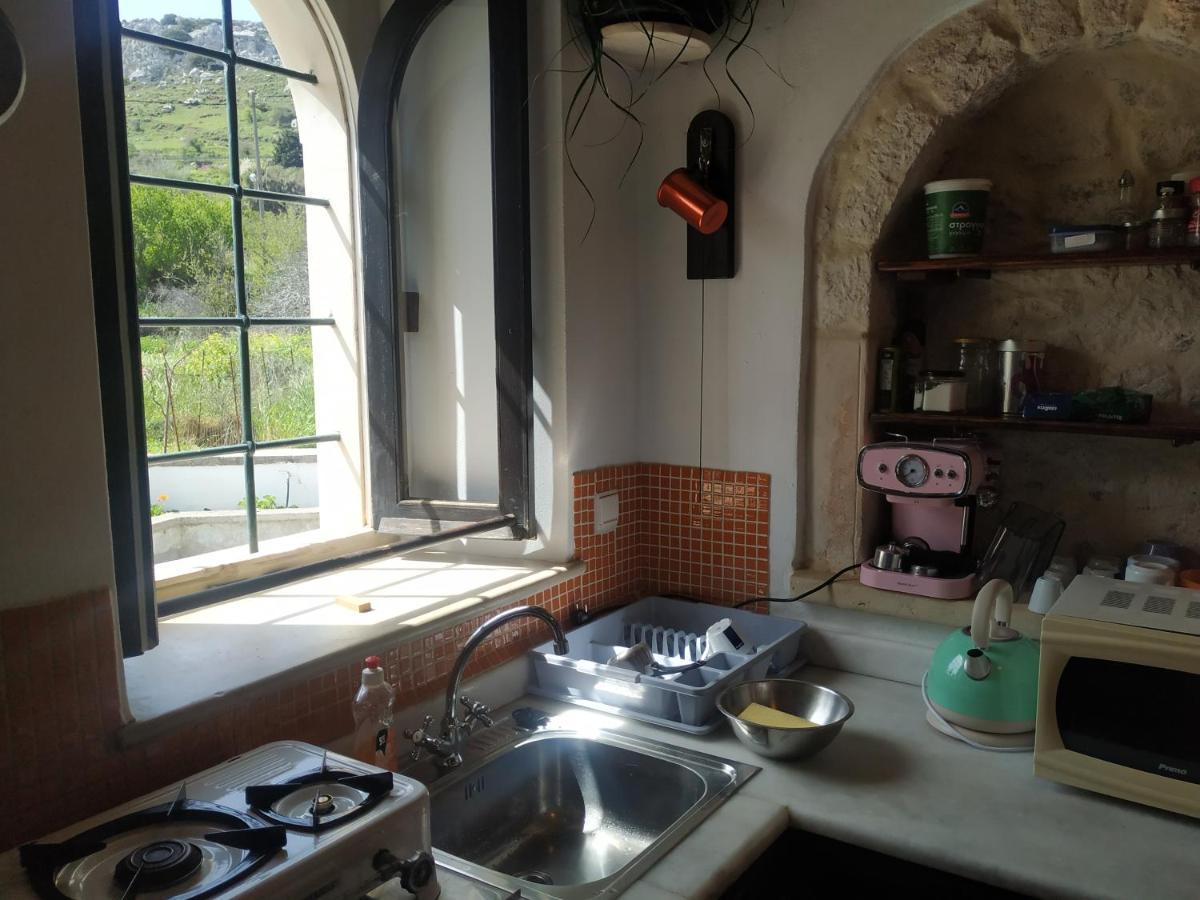 Xenios Z Rustic Rural Cottage Karidi Екстериор снимка